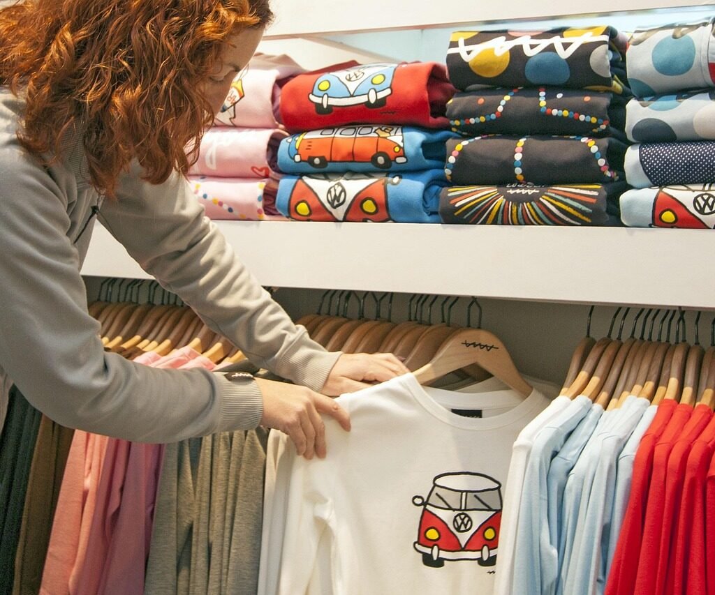 t shirt, fashion, drawing, textile design, mannequin, garment, textile, cloth, print, hanger, sales assistant, franchise, trade, shop, t shirt, t shirt, t shirt, t shirt, t shirt, textile